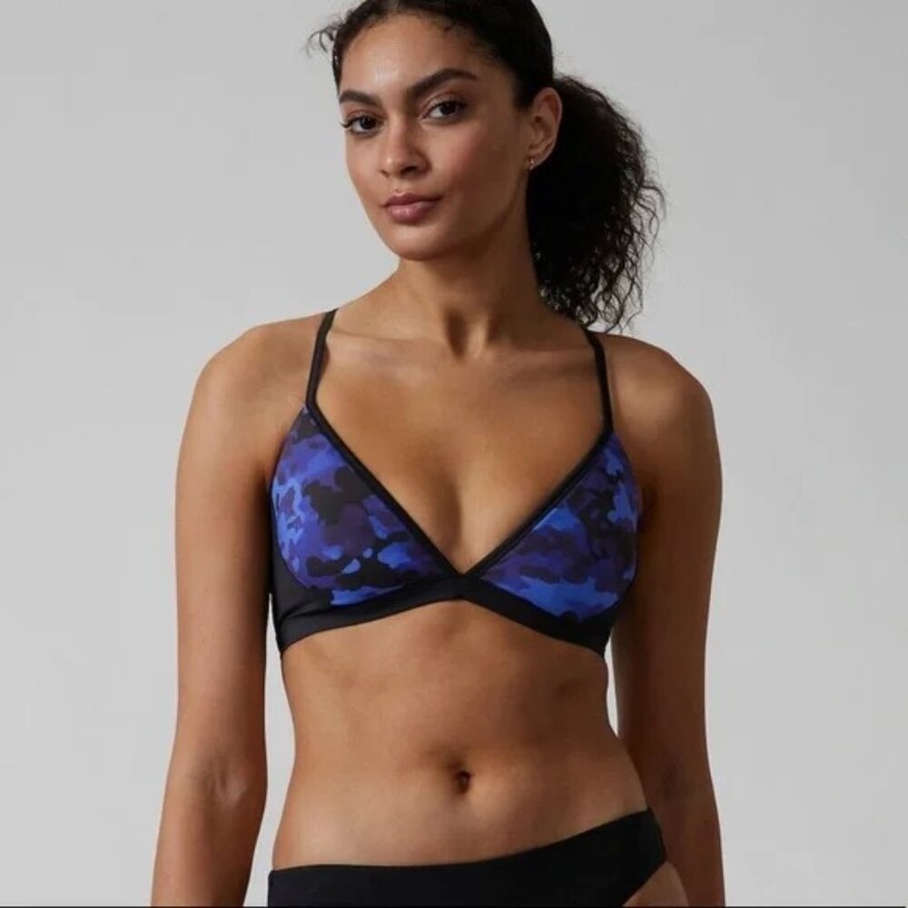 Athleta Freestyle Camo Bikini Top A-C Cups Size M NWT